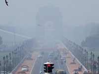 Air quality falls to ‘hazardous’ levels