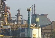 Mittal bids for 'environmental disaster' Italian steel plant