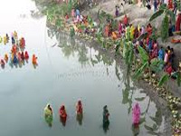 Ghats in a mess as devotees prepare for Chhath