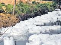 Hyderabad lake goes Bellandur way, toxic foam can gush into taps