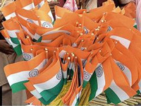 After Bombay HC order, cloth will replace plastic tricolour flags from this I-Day onwards
