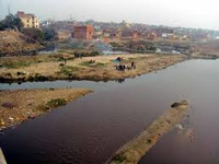 No one takes charge of Hindon as filth flows in it