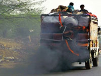 New Delhi targets older diesel vehicles to clear up choking smog