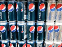 Consumers shun 'artificial sweeteners', go for regular Pepsi and Coca Cola instead of diet variants