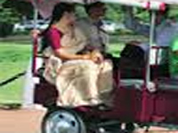 SDMC for strict regulation of e-rickshaws