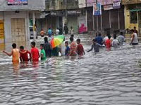 Heavy rains lash south Gujarat causing flash floods; 5 drown
