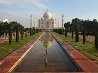 NGT asks Agra Divisional Commissioner to provide data on trees near Taj Mahal