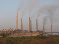 'Govt should reassess plan to replace old power plants with